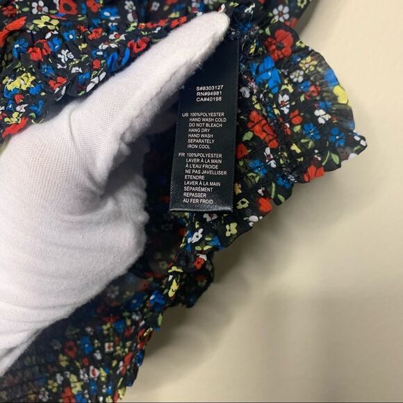 FOREVER 21 Sheer Floral Blouse - Picture 8 of 8